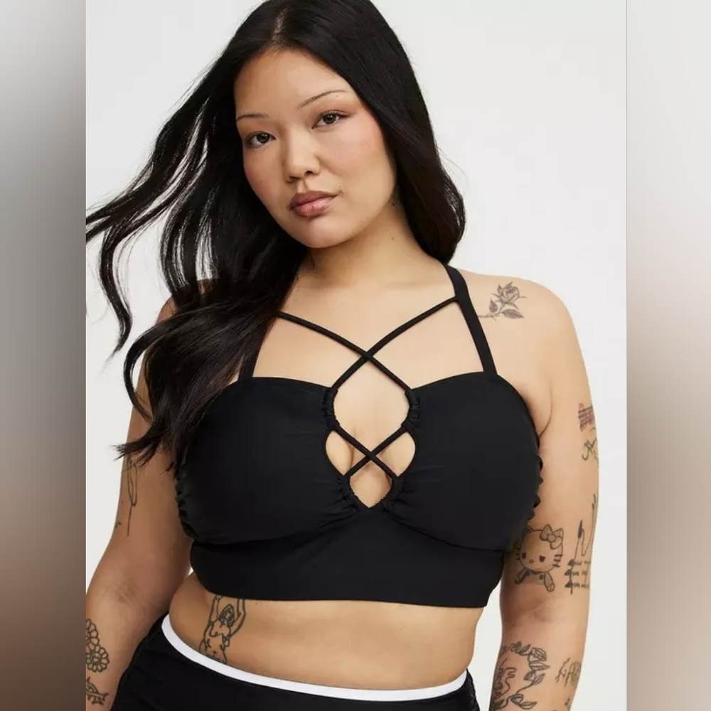 Torrid Wire Free Cross Front Strappy Bikini Top Black 2X NWT